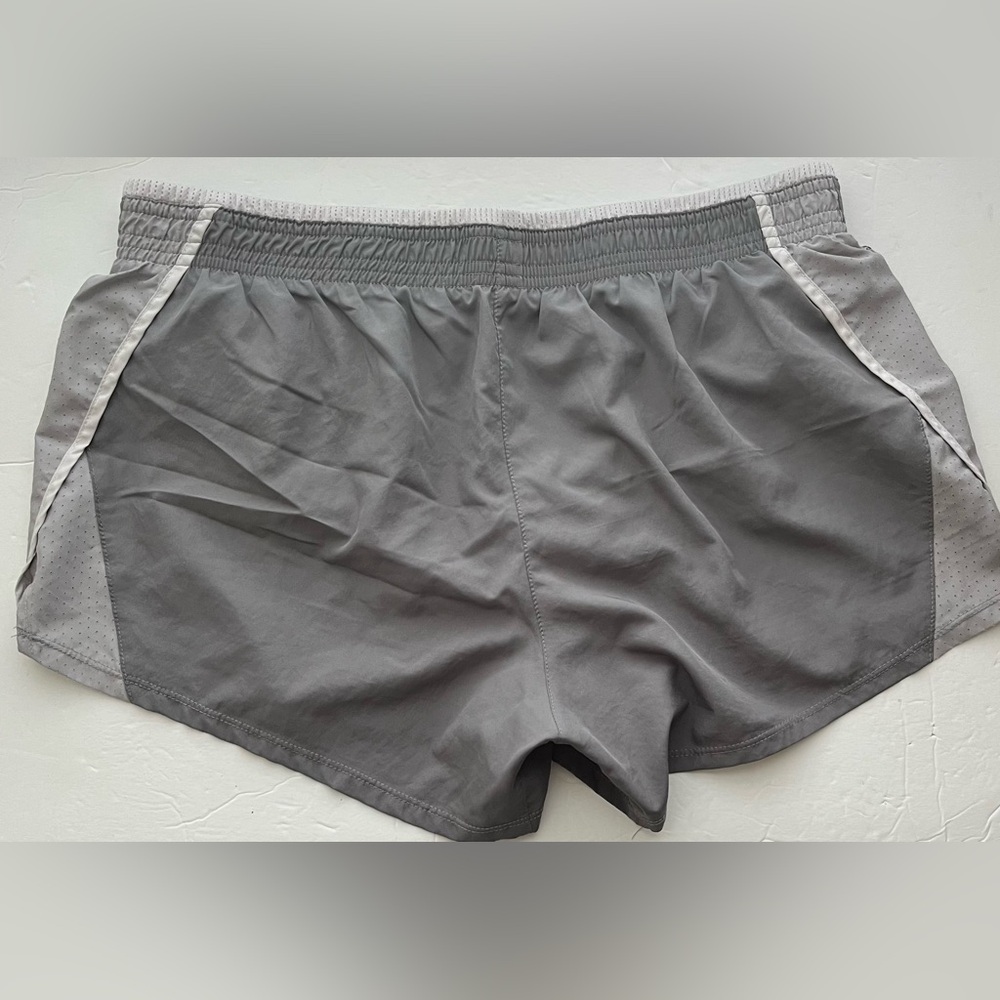 Nike Dri-Fit Charcoal Gray Running Shorts Athletic Gym Workout Lined 3” Sz L - Picture 3 of 7